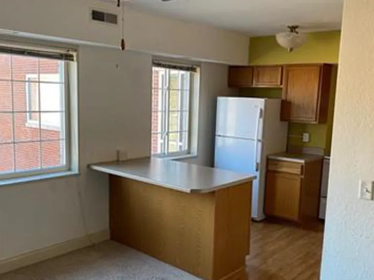 500 Grandview Ct #522 — Photo 5