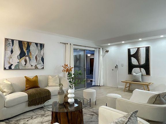 5th image of 1632 Camden Ave APT 203