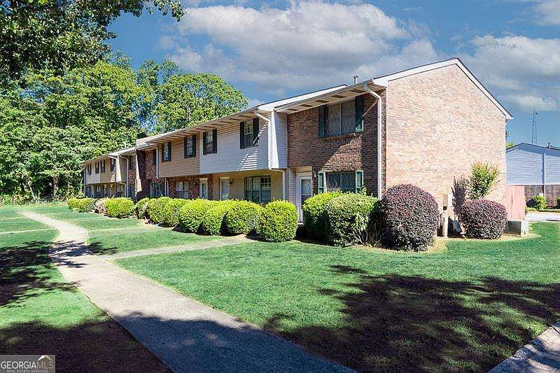 1st image of 501 Carlton Rd APT 2-E