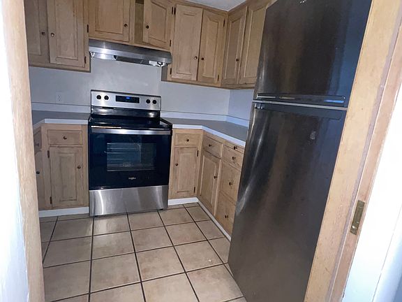 5th image of 1647 S Cove Blvd