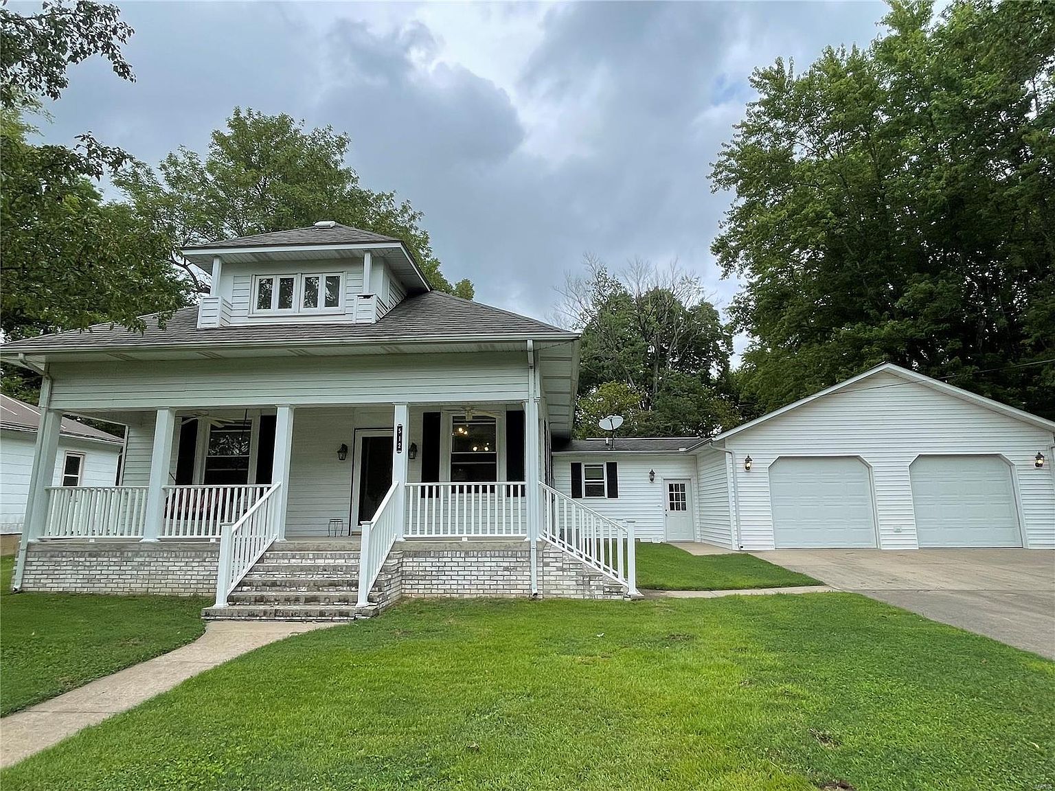 512 E Olive St, Scott City, MO 63780 Zillow