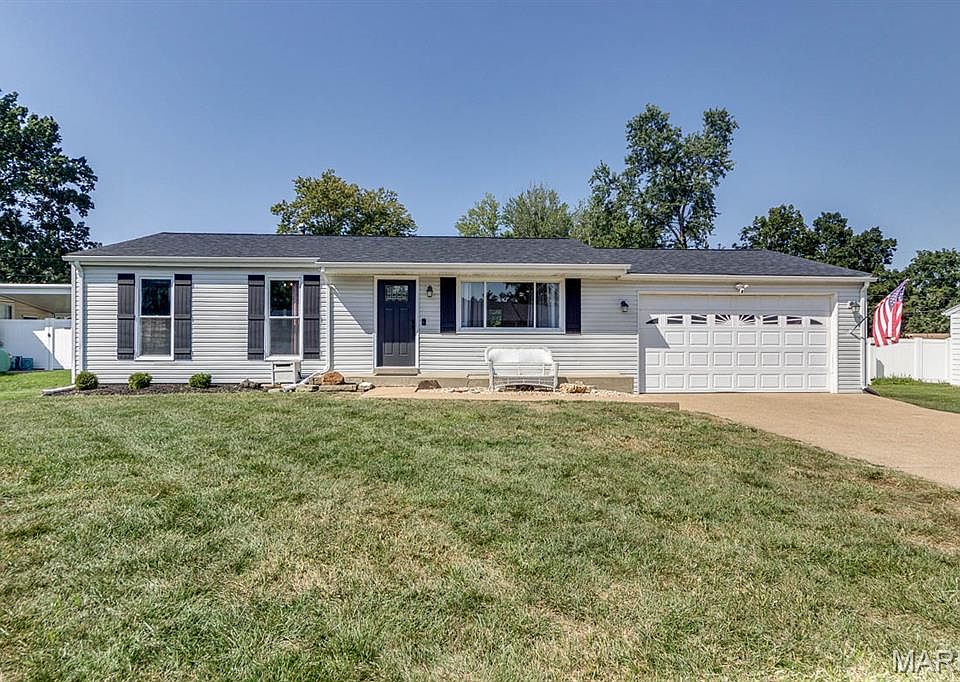 1st image of 251 Peffer Ln