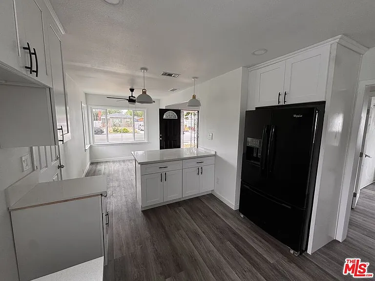 3020 Magnolia Ave — Photo 6