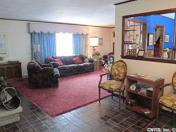 4th image of 461 Jewell Dr