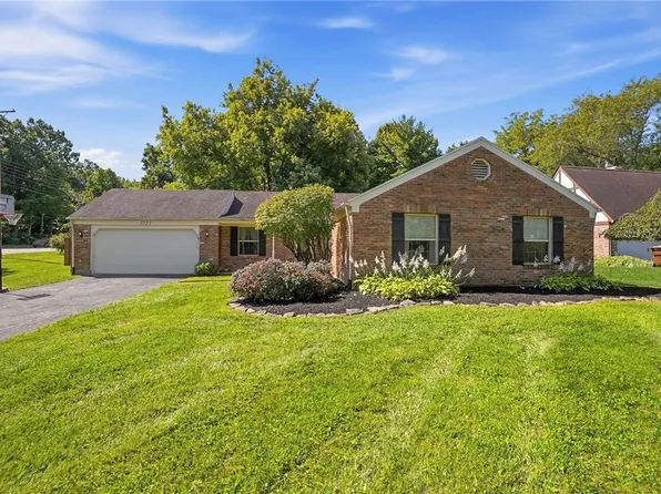 3321 Pebble Creek Dr, Dayton, OH 45432