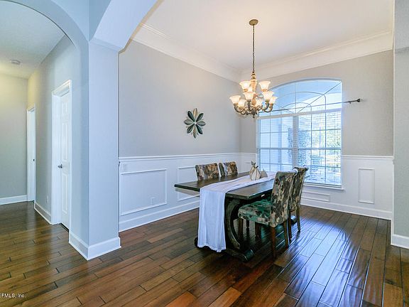 5th image of 8856 Harpers Glen Ct