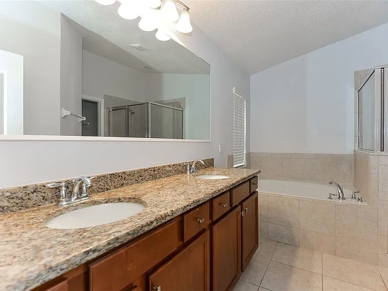 3736 Briar Run Dr — Photo 11