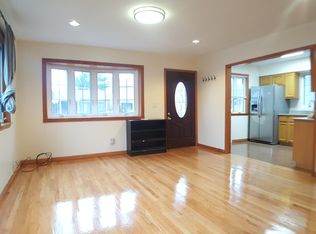 4613 202nd St #1FLOOR, Flushing, NY 11361