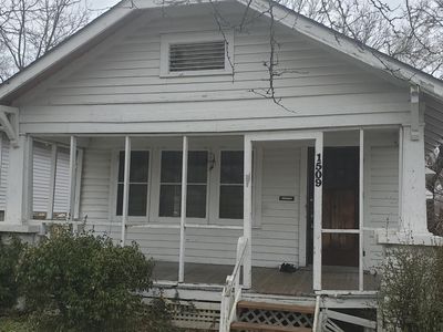 1509 E 49th St, Kansas City, MO, 64110