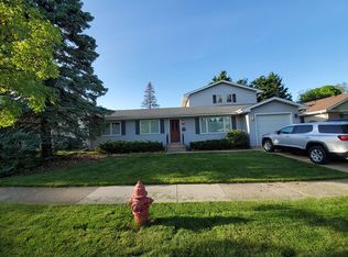 109 E Alden Pl, Dekalb, IL 60115