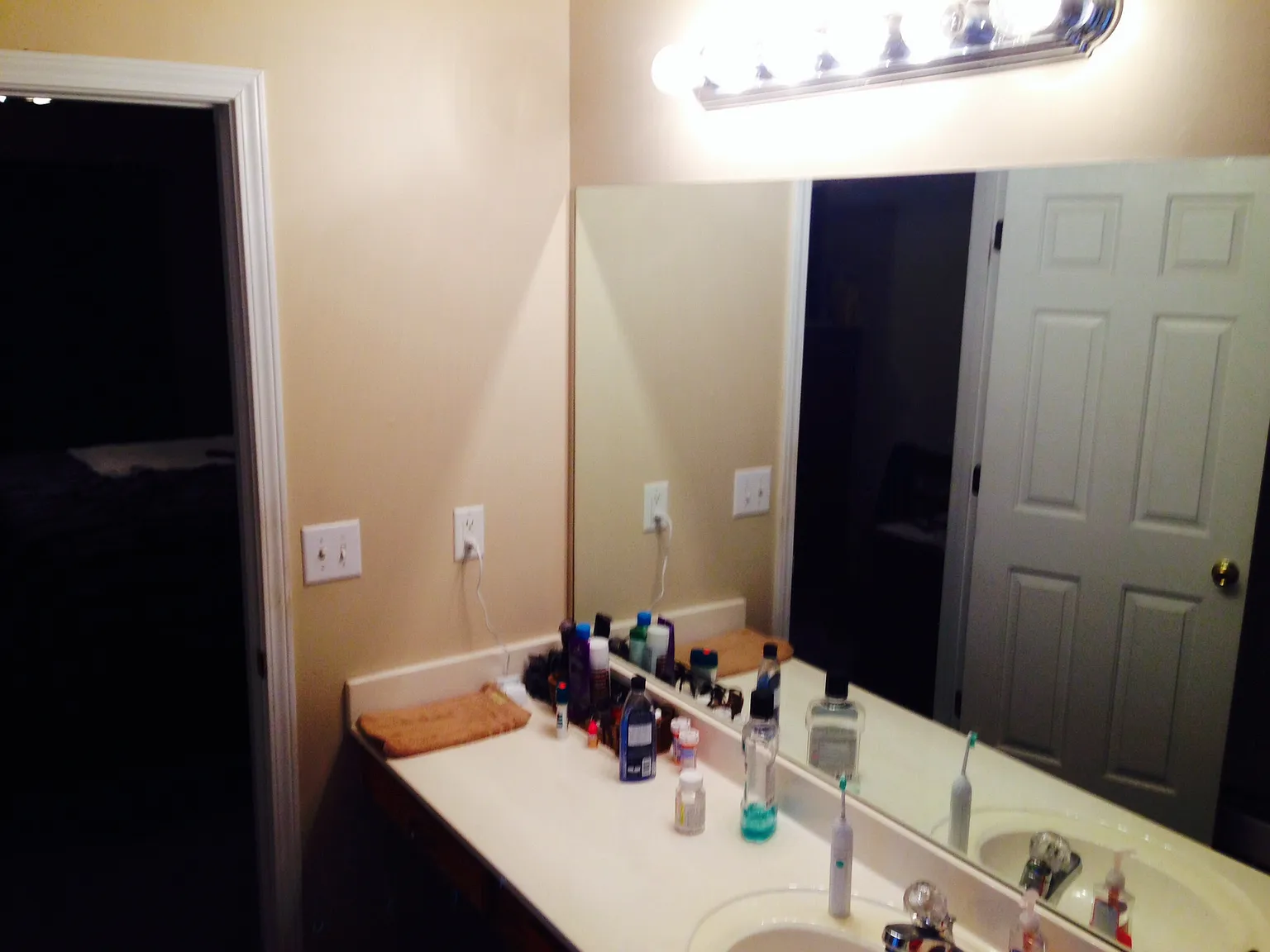 3 bed, 1701 sqft, $2,400 — Photo 4