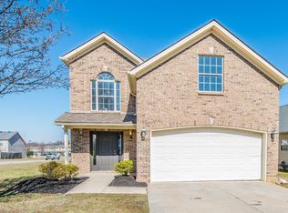 2709 Red Clover Dr, Lexington, KY 40511