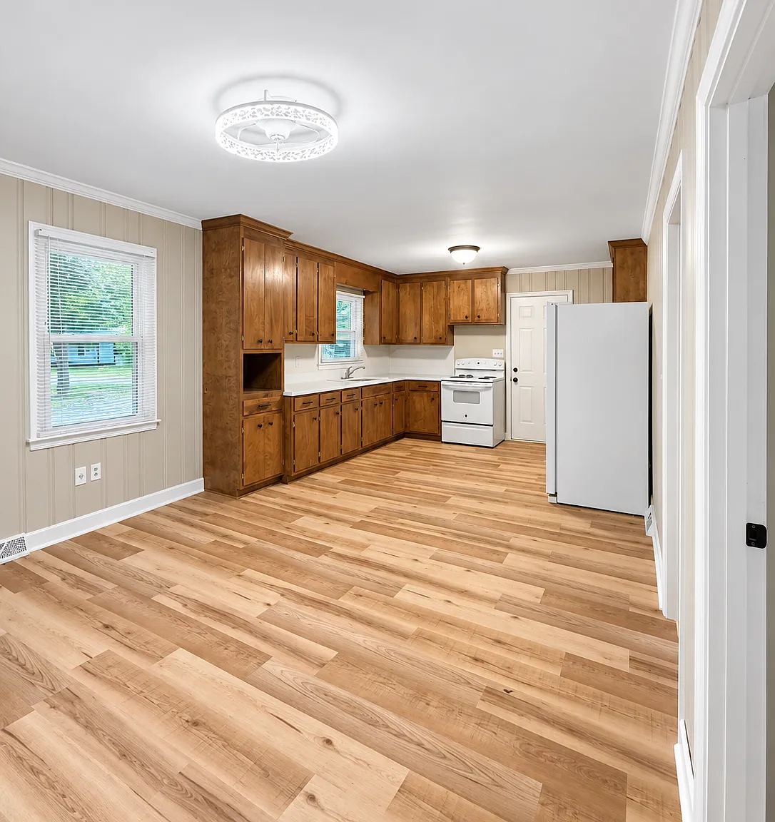 3 bed, 1700 sqft, $1,740 — Photo 3