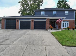 6031 Buck Trail Rd, Indianapolis, IN 46237
