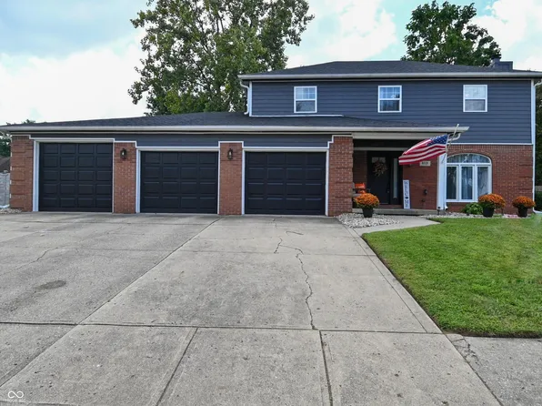 6031 Buck Trail Rd, Indianapolis, IN 46237
