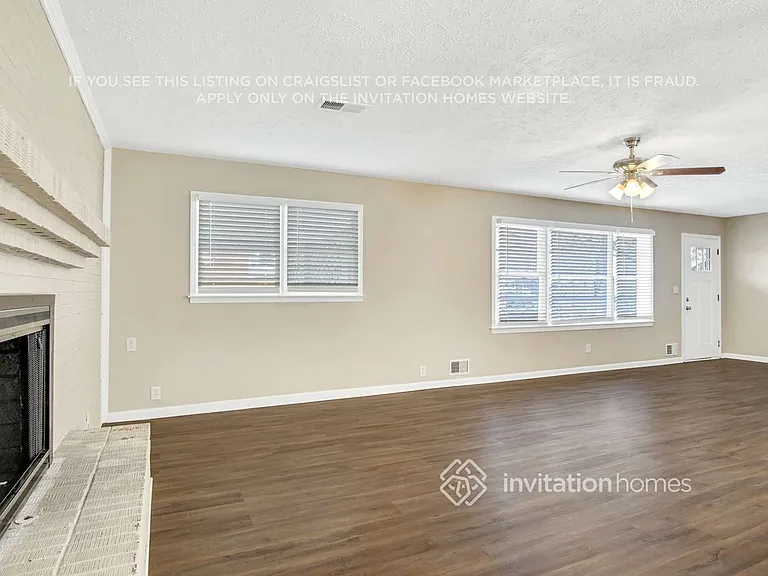 4286 Newton Cir — Photo 6