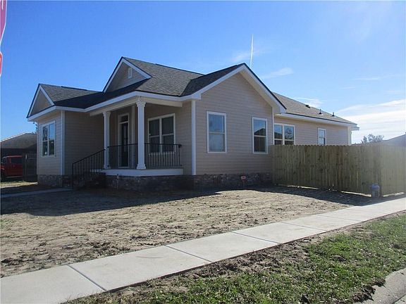 2nd image of 6800 Curran Blvd