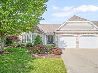 3418 River Rock Dr, Cuyahoga Falls, OH, 44223