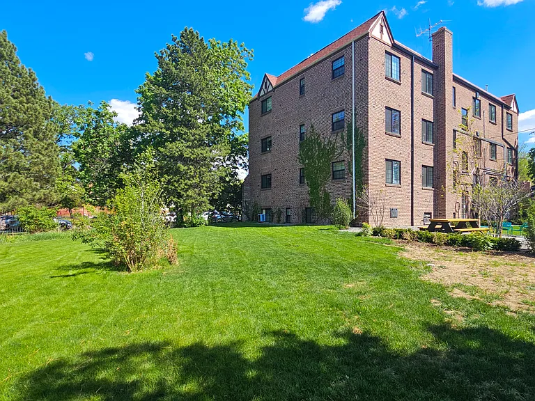1401 Fairfax St #8 — Photo 17