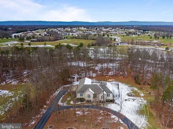 275 Thomas Dr, Middletown, VA 22645