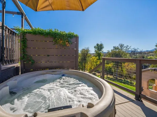 1384 Spinnaker Dr, Redding, CA 96003