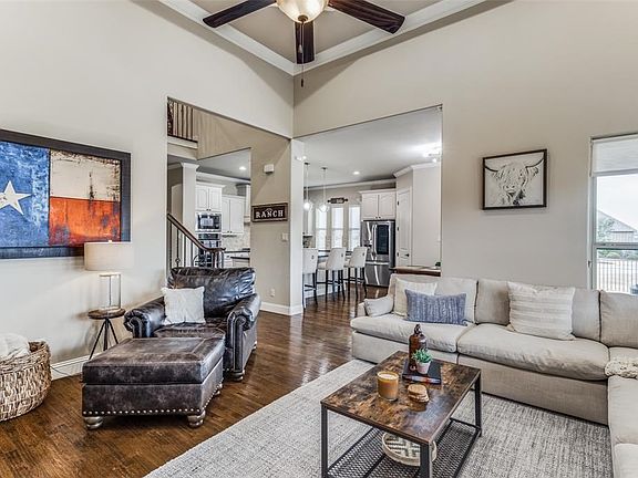 5th image of 1884 Tapadero Ln