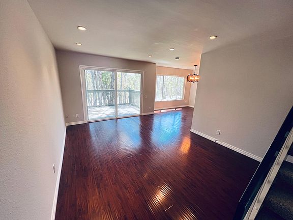 4th image of 10587 Caminito Basswood