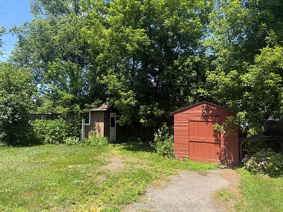 5th image of 190 Ecclestone Dr