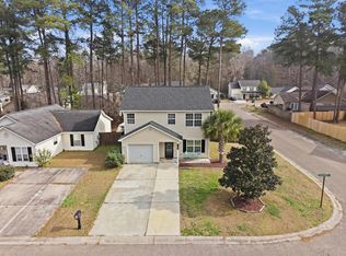 100 Bainsbury Ln, Summerville, SC 29483