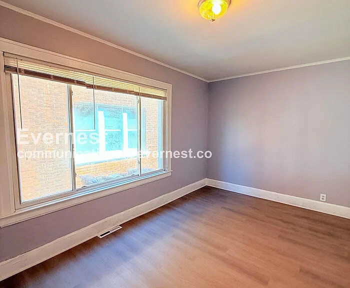 2302 Hazelwood St #1 — Photo 16