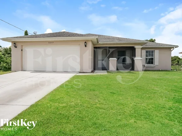 3215 41st St SW, Lehigh Acres, FL 33976