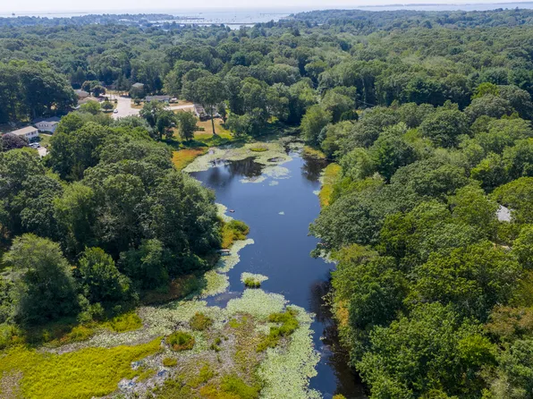 186 Flanders Road, Stonington, CT 06378