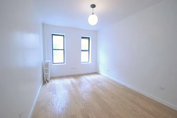 Rented by Bold New York | media 11
