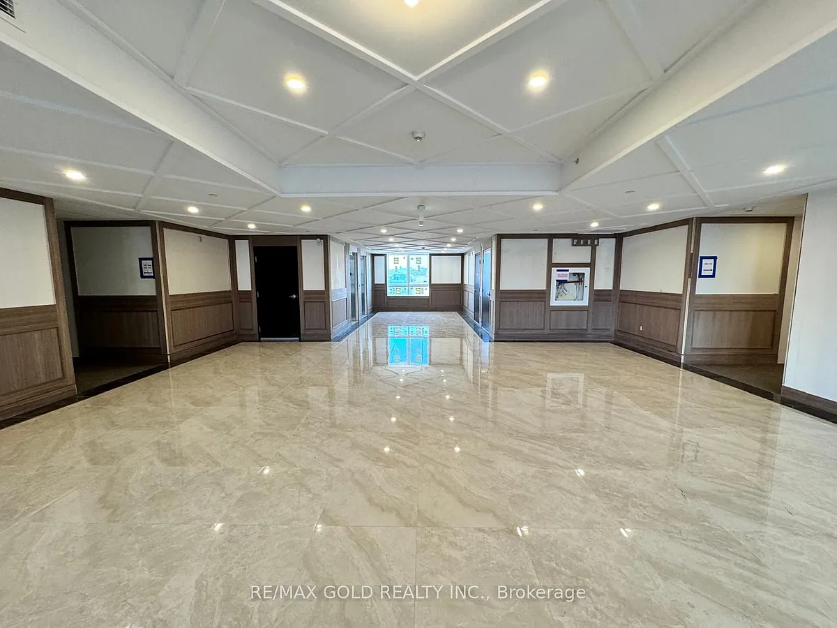 Building Photo - 7549 Kalar Rd #314