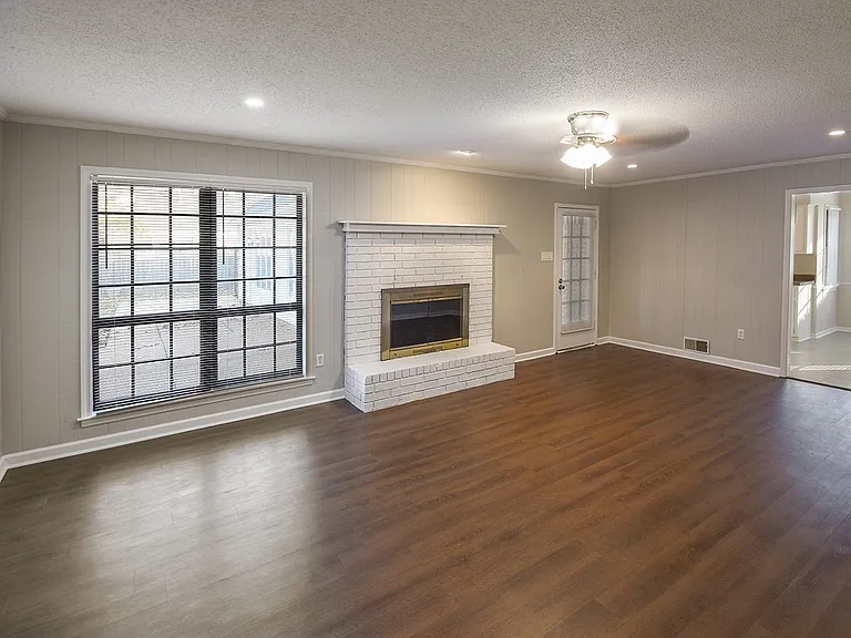 4972 Ridge Tree Dr — Photo 6