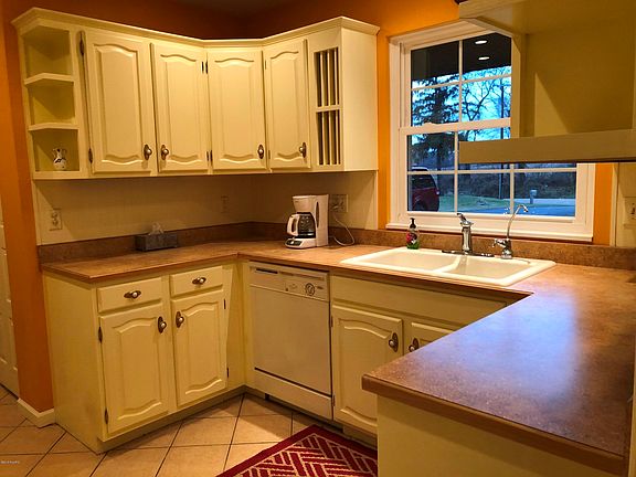 EB343322-8FCF-4A7D-BFE0-9015BAAC049C