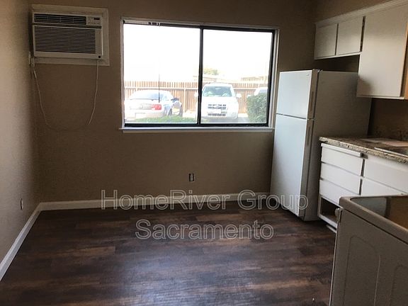5th image of 2125 North Ave APT 1