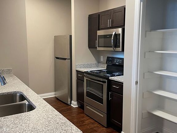 2nd image of 5495 Coventry Ln #5499-304