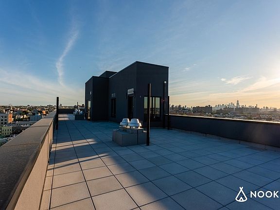 5th image of 260 Knickerbocker Ave #5E