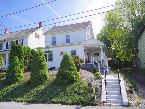 875 Washington St, Walnutport, PA 18088