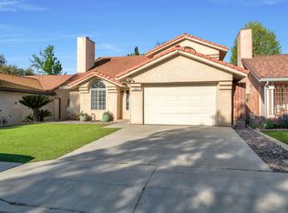8865 N Barton Ave, Fresno, CA 93720