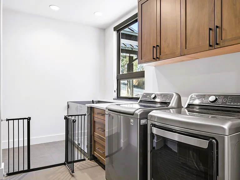 4475 Forest Trl — Photo 45