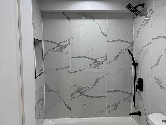 4th image of 168 Hull St #1
