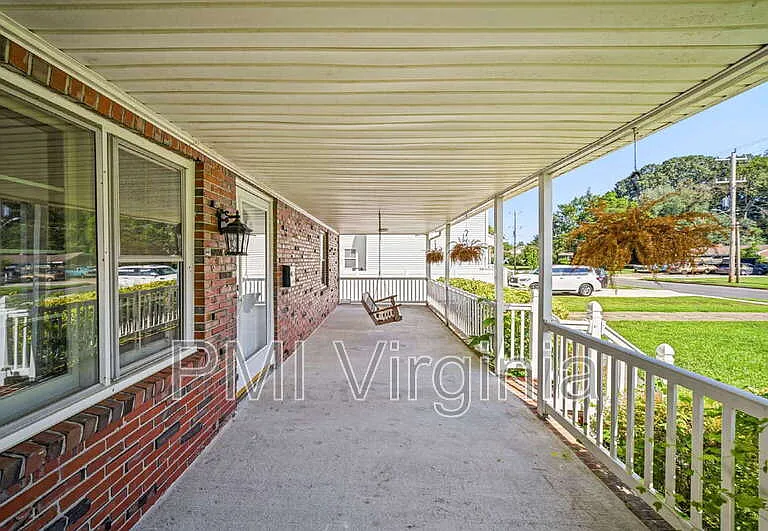 1641 E Bayview Blvd — Photo 35