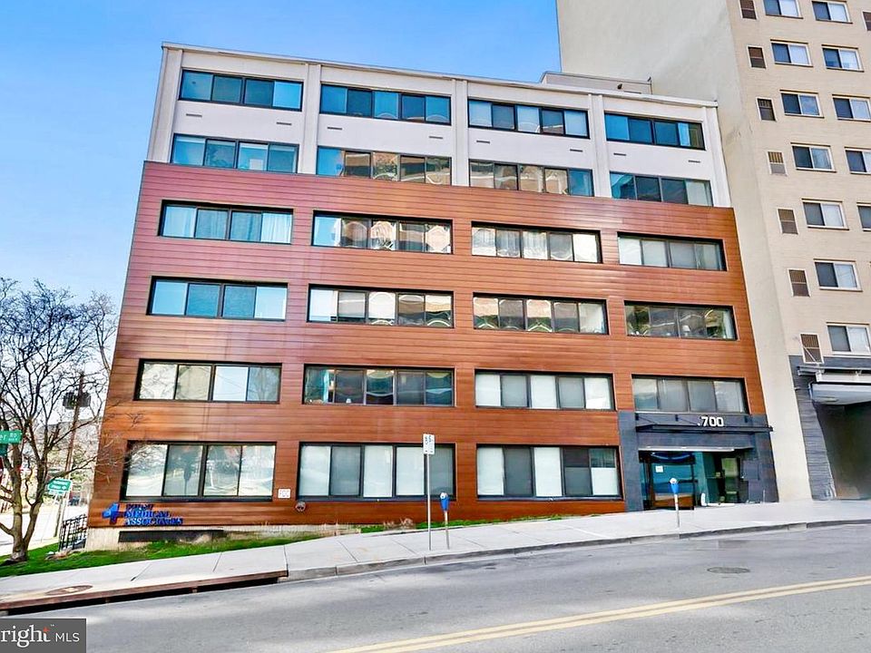 1st image of 700 Roeder Rd #105