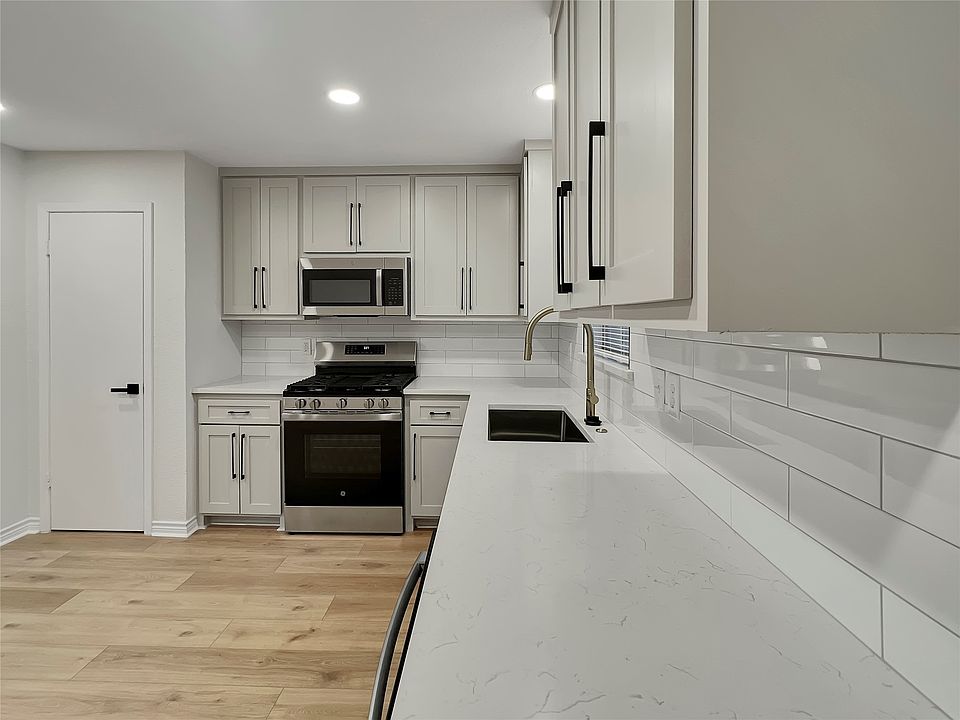 1st image of 650 Nunnalee Ave