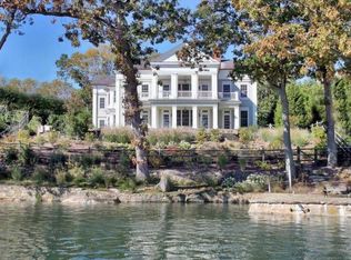 129 Five Mile River Rd, Darien, CT 06820