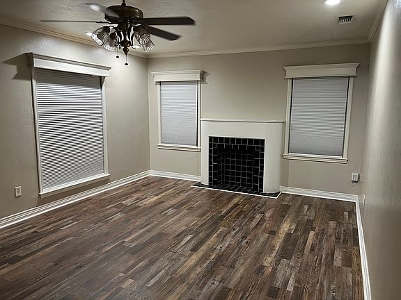 4th image of 2104 30th St