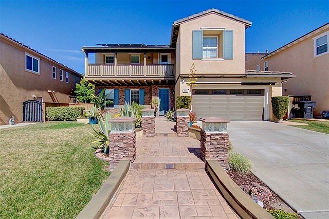 1st image of 327 Calle La Quinta