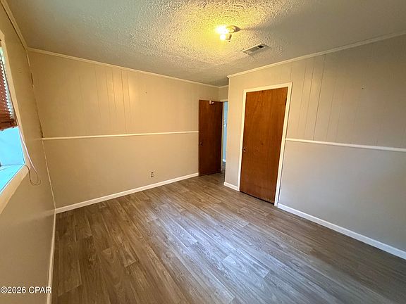 20th image of 1184 Farmer Rd